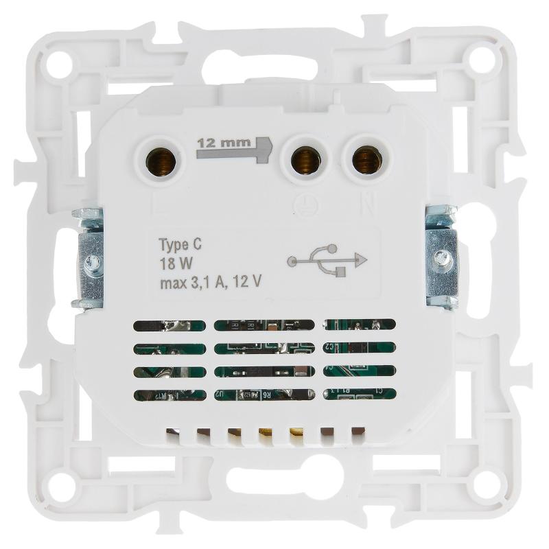 SKANDY Розетка с заземлением с защитными шторками 16А с USB C 18Вт SK-R17W арктический белый  | SK-R14-16-U14-018-K01 | IEK — миниатюра 3