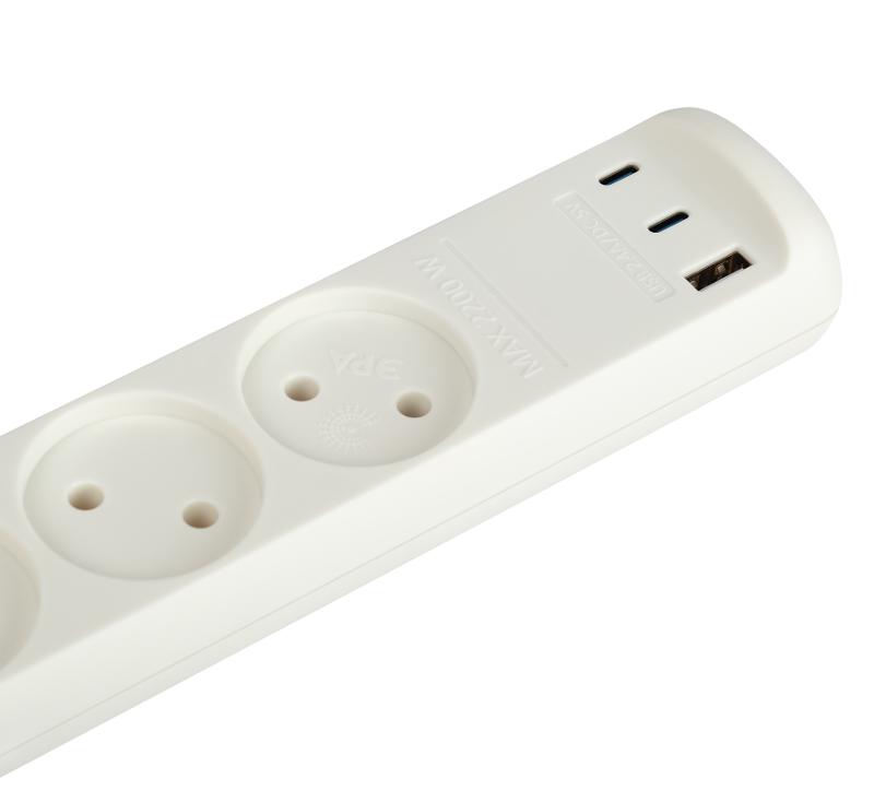 Удлинитель электрический ЭРА U-3-3m-USB-W 3 розетки + 3xUSB A+C 3м 10А белый | Б0069076 | ЭРА — миниатюра 4