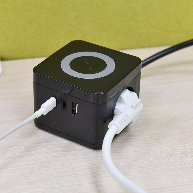 DOMINIC Удлинитель Qi10Вт У02К 1,3м 3х1мм2 USB A+C чер | DN-YP31-16-02-01-ZKU-K02 | IEK — миниатюра 7