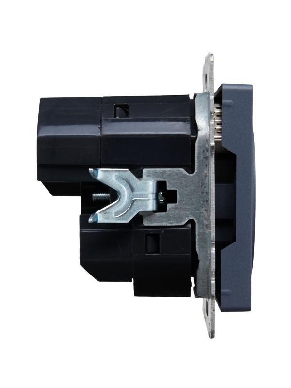 BRITE Розетка с заземлением со шторками 16А с USB A+C 18Вт РЮш11-1-БрМ маренго | BR-R14-16-U22-018-K35 | IEK — миниатюра 3