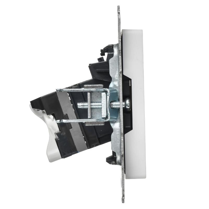 BRITE Розетка компьютерная RJ45 кат.6 РК11-БрАБ арктический белый  | BR-K10-2-K91 | IEK — миниатюра 4
