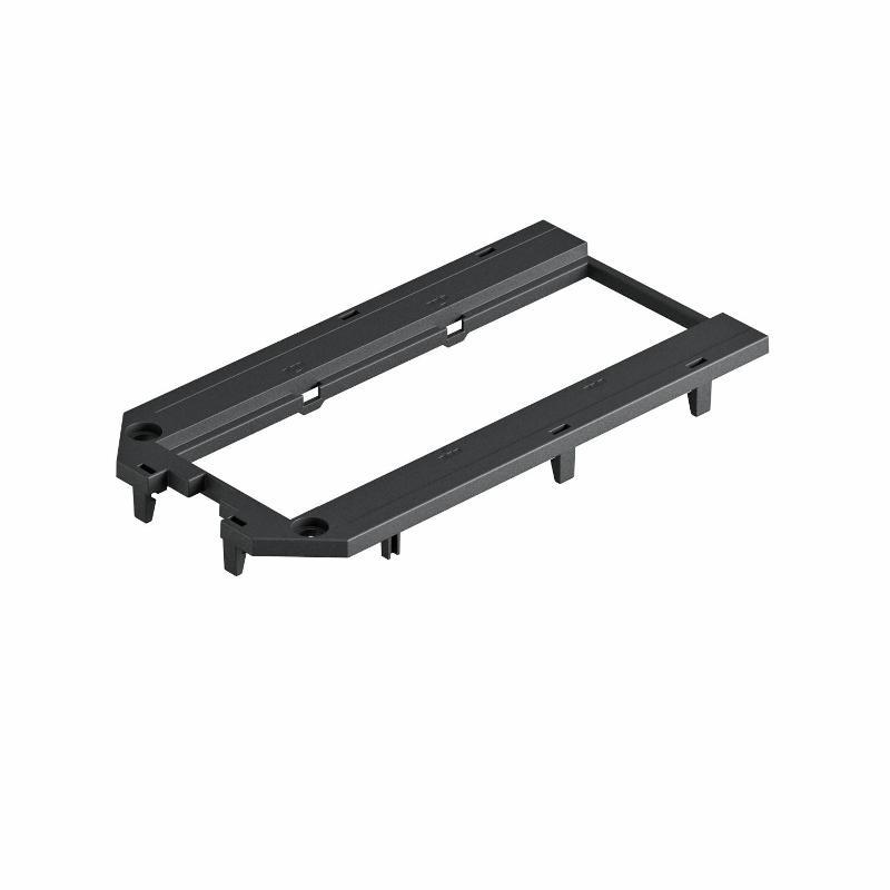 Накладка монтажной коробки UT4 для 3xModul45 147x76 мм (полиамид,черный) (UT4 P3) | 7408761 | OBO Bettermann — OBO Bettermann