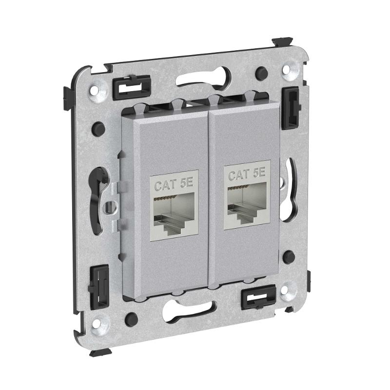 Компьютерная розетка RJ-45 без шторки в стену, кат.5e двойная экранированная, "Avanti", "Закаленная сталь" | 4404764 | DKC — миниатюра 2