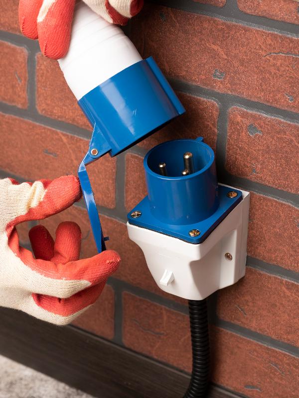 Вилка стационарная 523 2Р+РЕ 32А 220В IP44 EKF PROxima | ps-523-32-220 | EKF — миниатюра 4