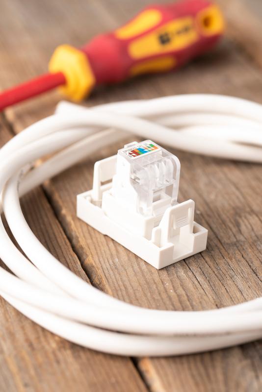 Розетка RJ45., категории 5e (ширина 1 модуль) | E1MK015E-135-10 | EKF — миниатюра 8