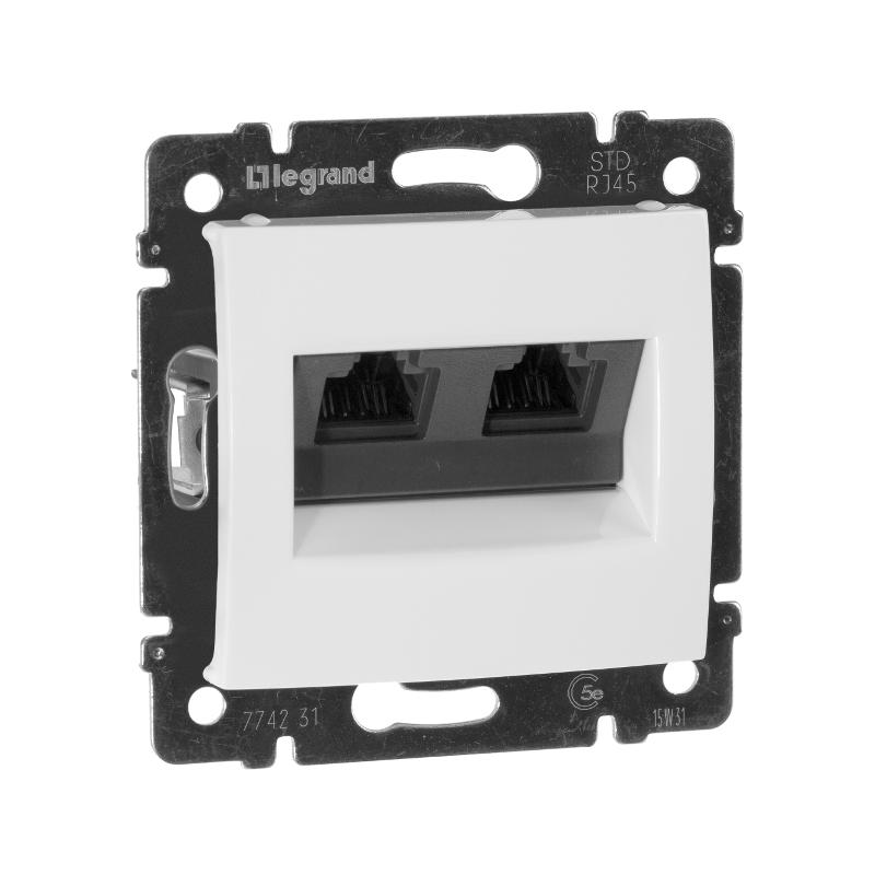 Valena Белый Розетка комп(RJ45) 2-ая 5 кат UTP | 774231 | Legrand; замена на арт. ИЭК 6942921 — Legrand