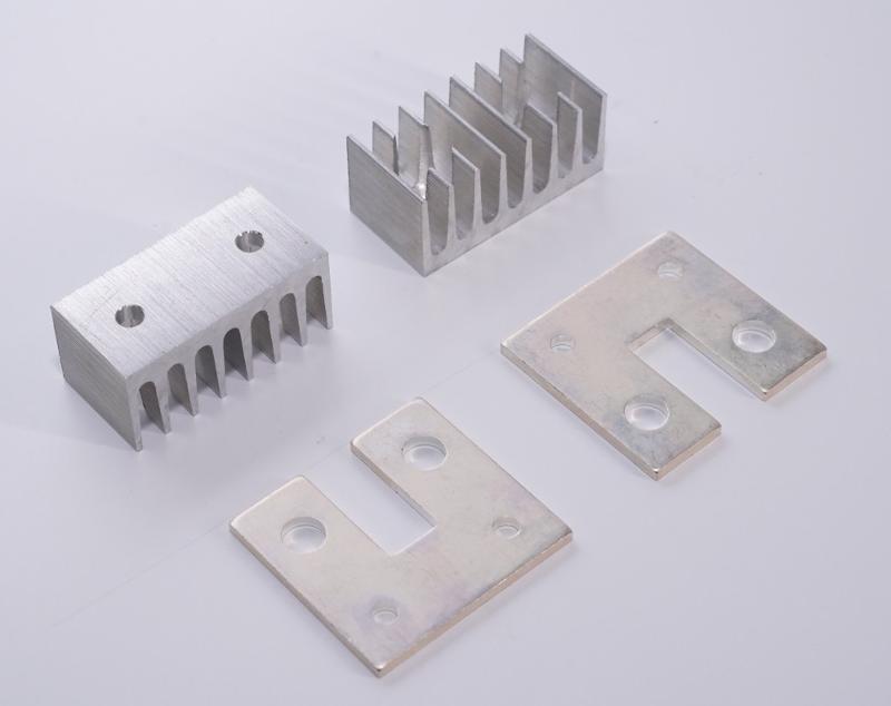 ШИНА ПОДКЛЮЧЕНИЯ 3P/4P ДЛЯ SD160 DC | SSDDCL4M0160 | SE — Systeme Electric