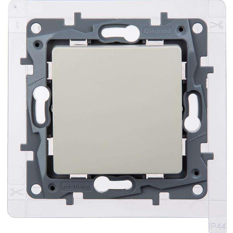 Переключатель одноклавишный IP44 - Legrand Etika - 10А 250В безвинтовые зажимы - слоновая кость | 672307 | Legrand; замена на арт. ИЭК 6723071 — Legrand