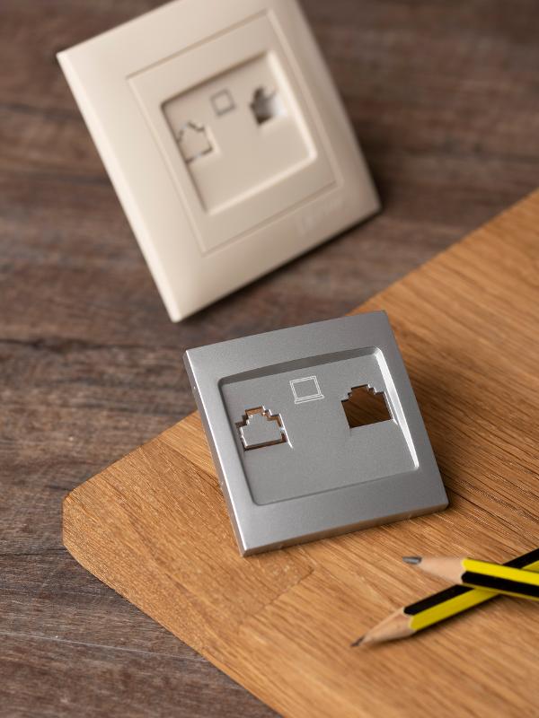 Валенсия лицевая панель розетки RJ-45 1-местная сталь EKF PROxima |  ESK01-L-035-30 |  EKF — миниатюра 3