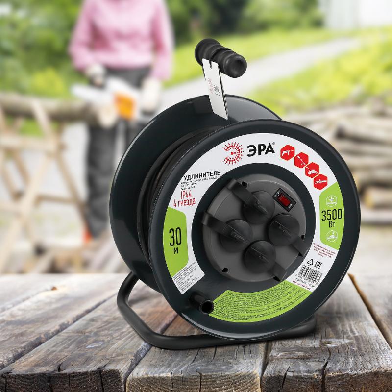 Удлинитель силовой ЭРА RMx-4es-3x1.5-30m-IP44(KG) на м. катушке c/з 4 гн 30м КГ 3х1.5 | Б0046844 | ЭРА — миниатюра 3