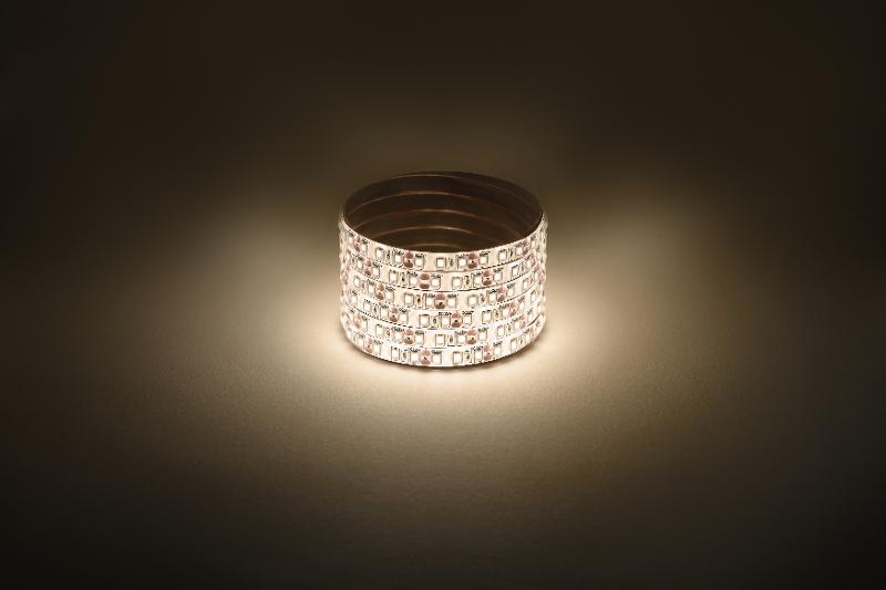 Лента светодиодная 120 диодов IP65 теплый белый свет LS2835-120LED-IP65-WW-eco-5m | Б0035600 | ЭРА — миниатюра 1