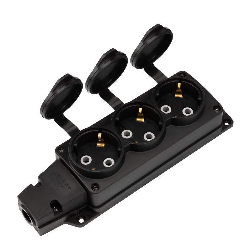 Розетка (колодка) влагозащищенная с крышкой 3 гнезда COMPACT, с/з, 16А, IP54, каучук, черная | 111-223 | REXANT — REXANT