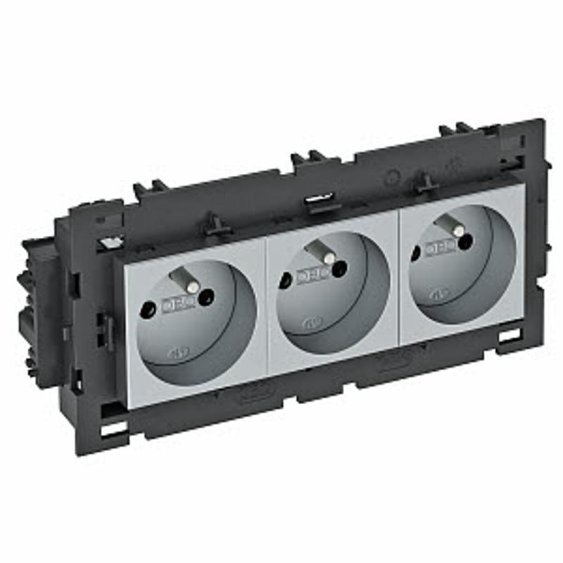 Розетка тройная 0° Modul45connect франц. стандарт, 250 В, 16A (серебристый) (STD-F0C8 AL3) | 6120652 | OBO Bettermann — миниатюра 2