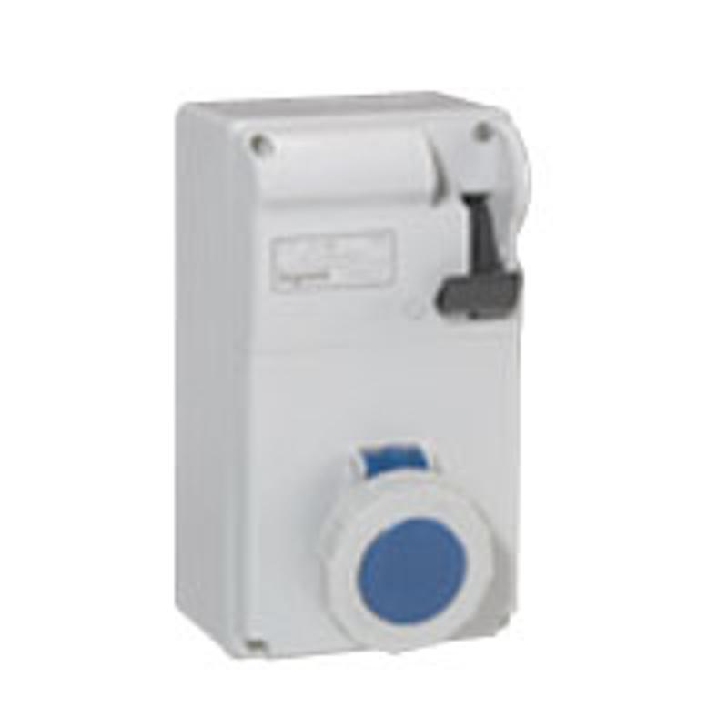 Комбинированный щиток - P17 Tempra Pro - IP 55 - 32 A - 200/250 В~ - 50/60 Гц - 2К+З | 056629 | Legrand — Legrand