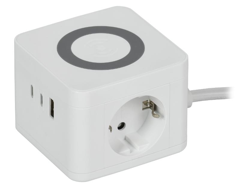 DOMINIC Удлинитель Qi10Вт У02К 1,3м 3х1мм2 USB A+C бел | DN-YP31-16-02-01-ZKU-K01 | IEK — миниатюра 1