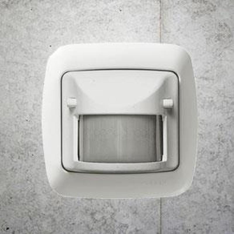 Датчик движения Busch-W?chter 220 MasterLINE, IP55, с тёмной линзой, цвет белый | 6800-0-2600  | 2CKA006800A2600 | ABB — ABB