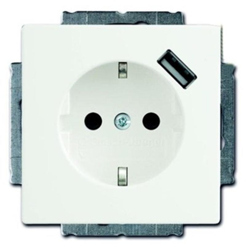 ABB Basic 55 Альп. белый Розетка Schuko 20 EUCBUSB-94-500, 16А, 700мА с устр.заряд.USB | 2011-0-6193  | 2CKA002011A6193 | ABB — ABB