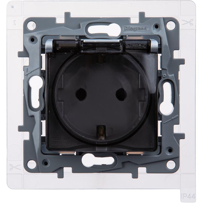 Розетка с заземлением IP44 - Legrand Etika - со штор с защ кр 16А 250В безвинтовые зажимы - алюминий | 672426 | Legrand; замена на арт. ИЭК 6724261 — Legrand