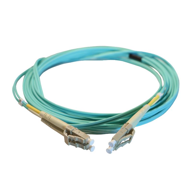Оптоволоконный шнур OM 3 - многомодовый - 10 Giga - LC/LC - длина 3 м | 032617 | Legrand — Legrand