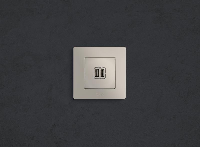 Etika Слоновая кость Розетка USB 2-ая 240В/5В 2400мА — миниатюра 7