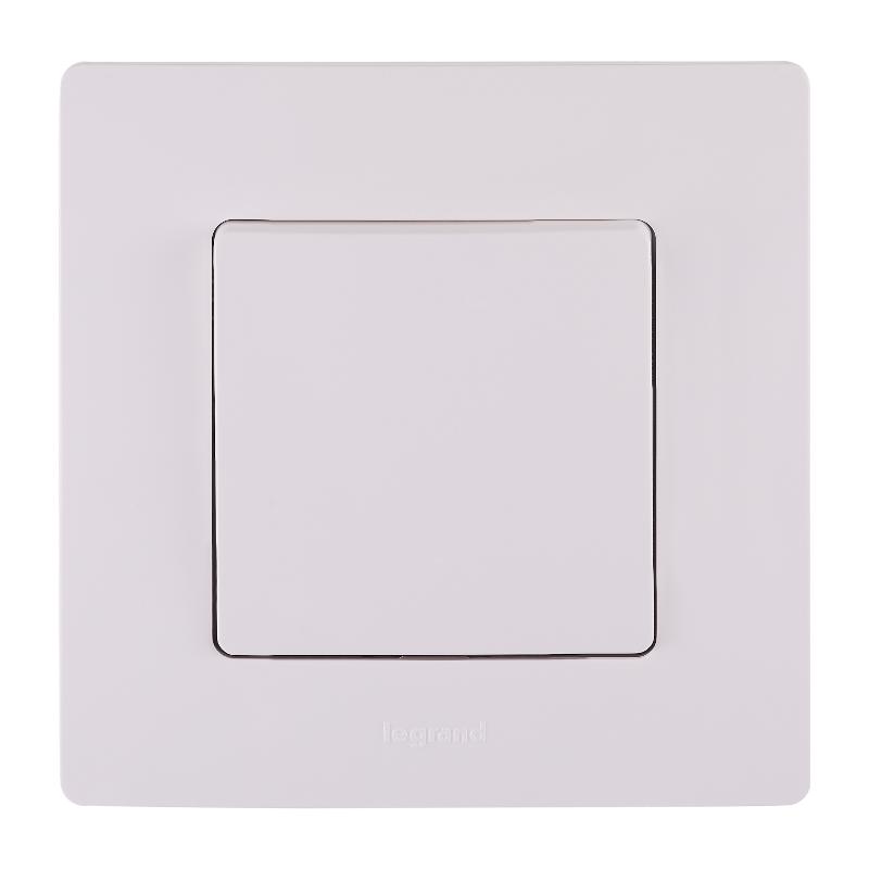 Переключатель одноклавишный IP44 - Legrand Etika - 10А 250В безвинтовые зажимы - белый — миниатюра 5
