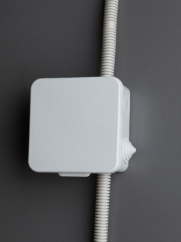 Коробка расп. КМ41256 100х100х50мм о/к IP54 8 вв. (7035) | UKO31-100-100-050-K03-54 | IEK — миниатюра 6