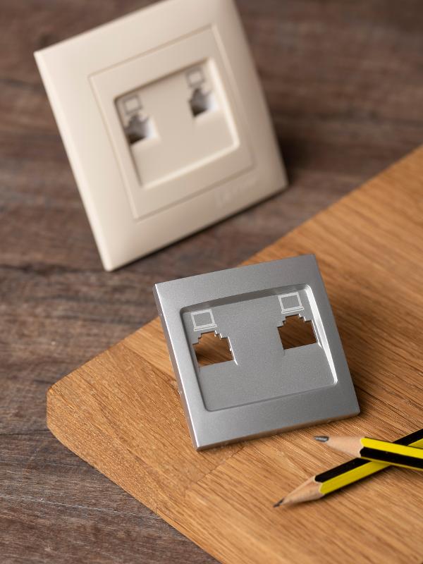 Валенсия лицевая панель розетки RJ-45 2-местная сталь EKF PROxima |  ESK02-L-035-30 |  EKF — миниатюра 4