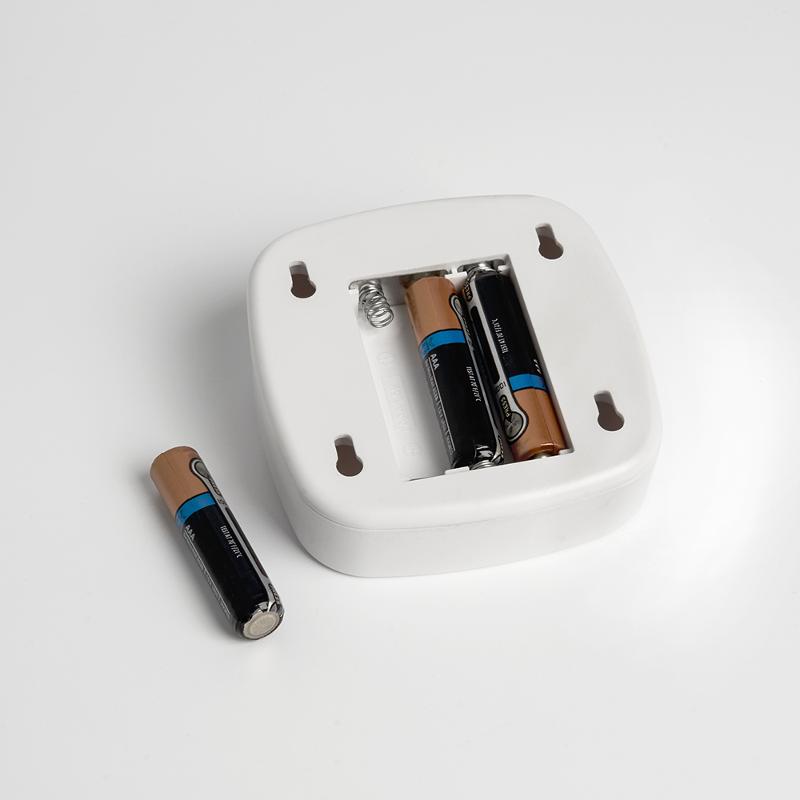 Светильник-подсветка с датчиком движения 3LED 0,5W (3хААА в комплект не входят) 3м , IP20, 75*75*27mm, квадрат, белый, FN1220 | 41881 | FERON — миниатюра 5