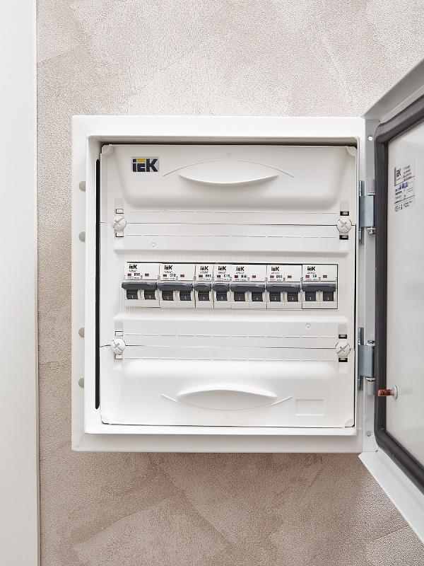 Выключатель автоматический однополюсный M06N 1P B 63А 6кА ARMAT | AR-M06N-1-B063 | IEK — миниатюра 10