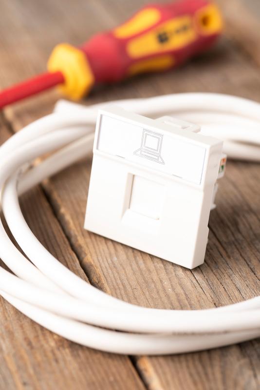 Розетка RJ45, категории 5е (ширина 2 модуля) | E2MK015E-135-10 | EKF — миниатюра 8