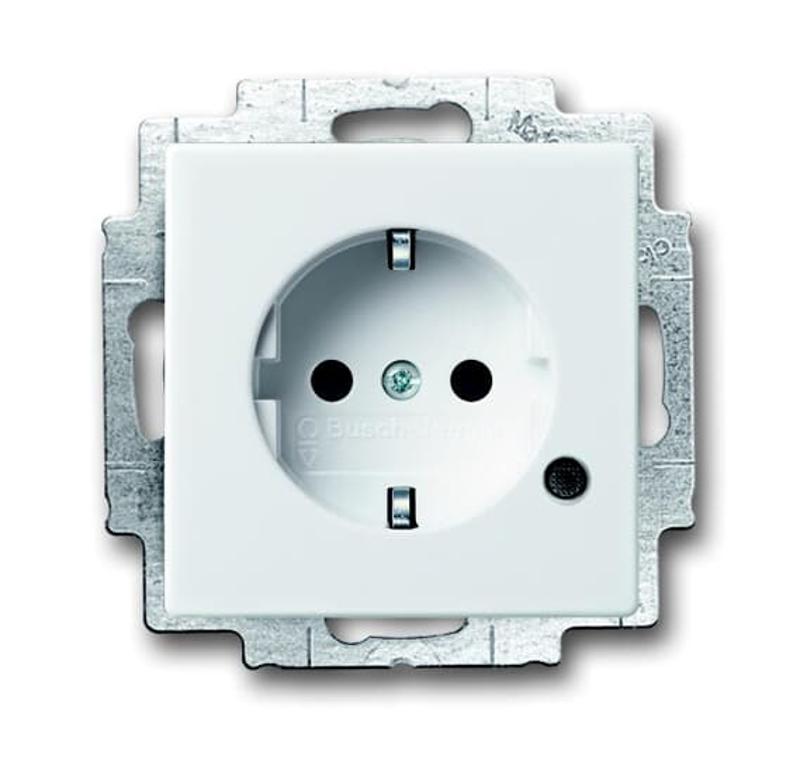 Розетка SCHUKO 16А 250В c шторками, c индикацией LED, Future/Axcent/Carat/Династия, альп. белый | 2CKA002013A5286 | ABB — ABB