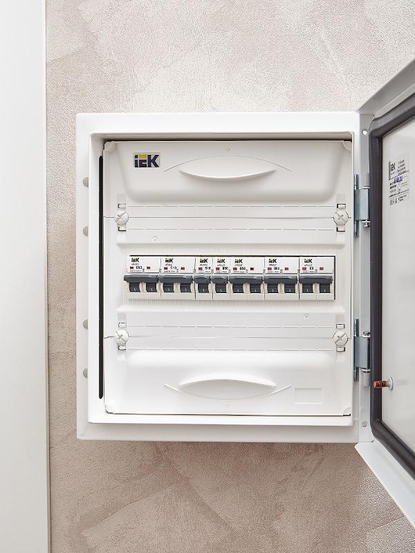 Выключатель автоматический однополюсный M06N 1P B 16А 6кА ARMAT | AR-M06N-1-B016 | IEK — миниатюра 11