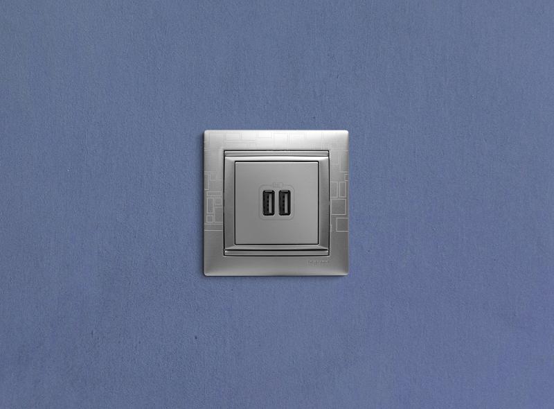 Valena Алюминий Розетка 2-ая USB — миниатюра 20