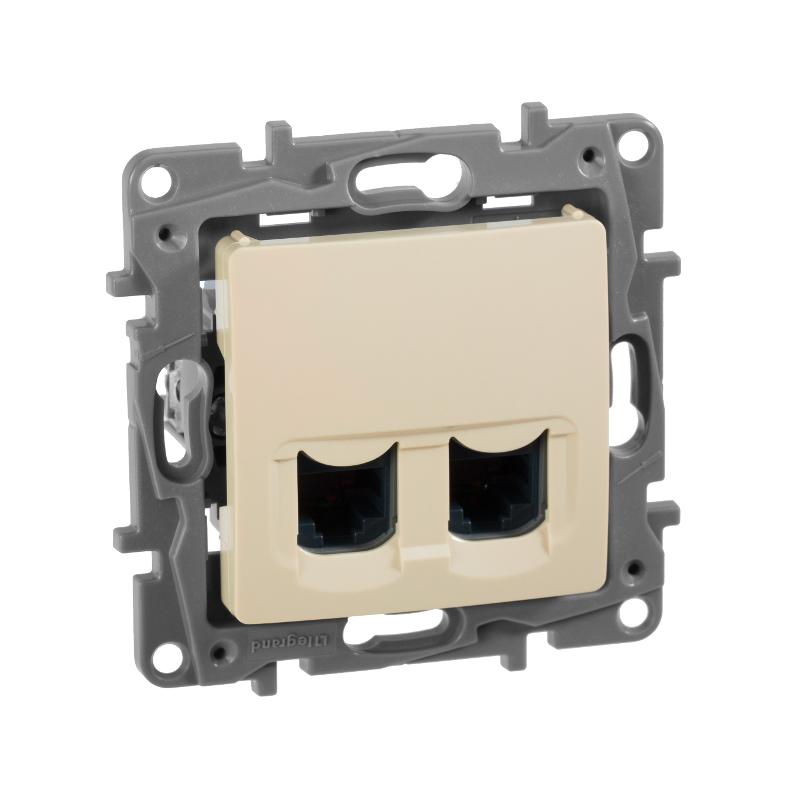 Etika Слоновая кость Розетка компьютерная 2-ая RJ45, категория 5е UTP | 672355 | Legrand; замена на арт. ИЭК 6723551 — Legrand