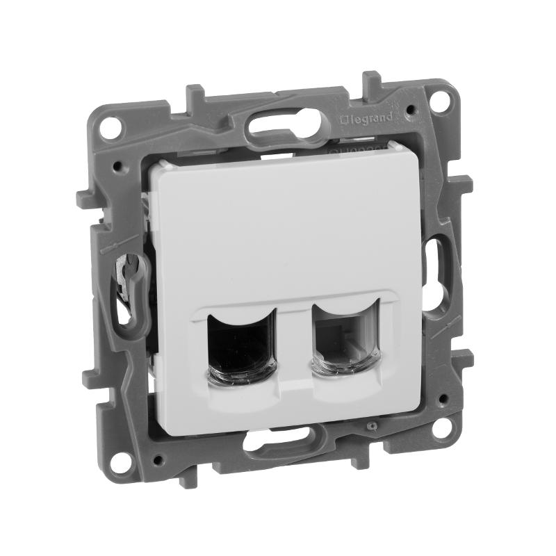 Etika Белый Розетка телефонная + компьютерная (RJ11+RJ45) 5 кат. UTP | 672252 | Legrand; замена на арт. ИЭК 6722521 — Legrand