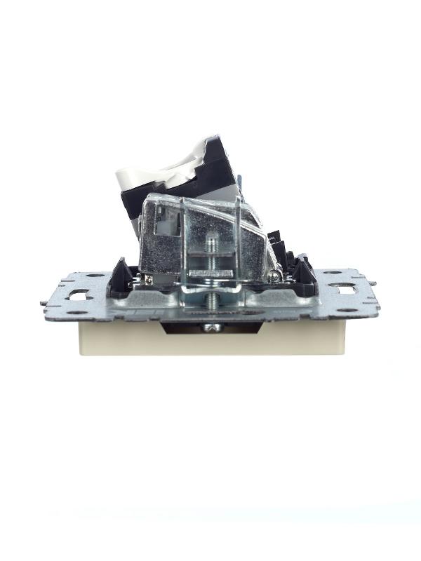 BRITE Розетка двойная TV+RJ45 кат.5E РТВ/РК12-БрКр бежевый | BR-AK20-1-K10 | IEK — миниатюра 12