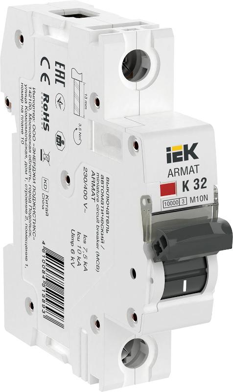 Выключатель автоматический однополюсный M10N 1P K 32А 10кА ARMAT | AR-M10N-1-K032 | IEK — фото 1 | Sento