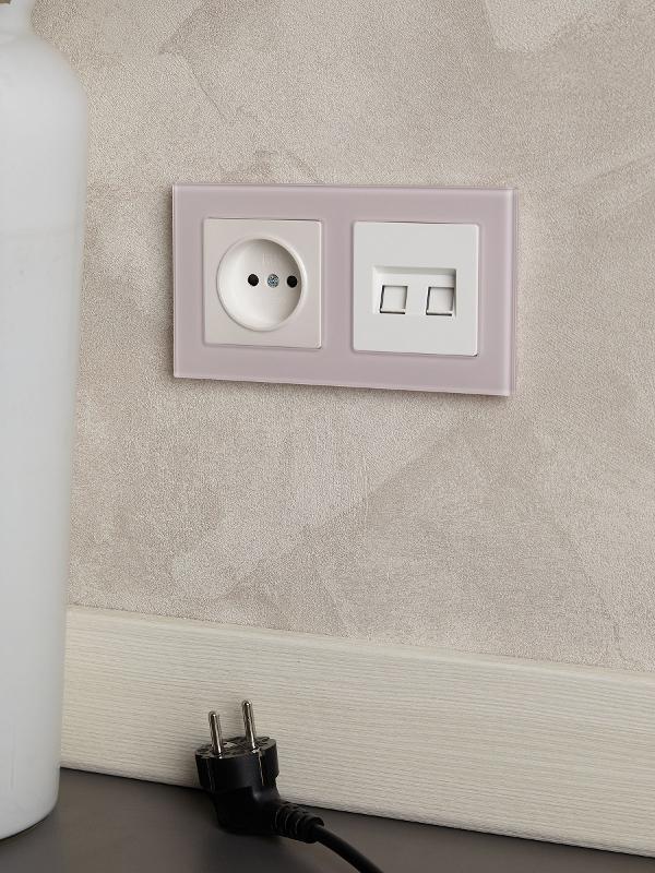 BRITE Рамка 2-ая РУ-2-2-Бр стекло розовый матовый | BR-M22-G-31-K14 | IEK — миниатюра 5