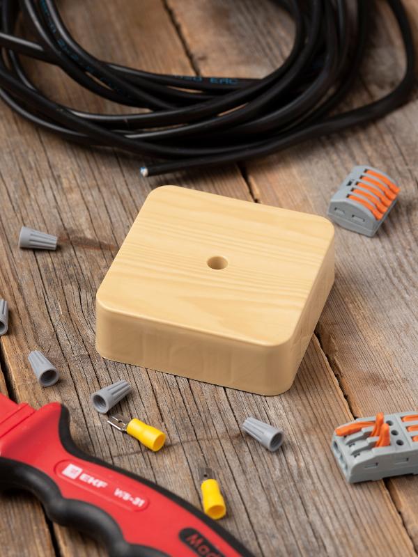 Коробка распределительная KMP-030-030 (75х75х25) светлое дерево EKF PROxima | plc-kmr-030-030-s | EKF — миниатюра 2