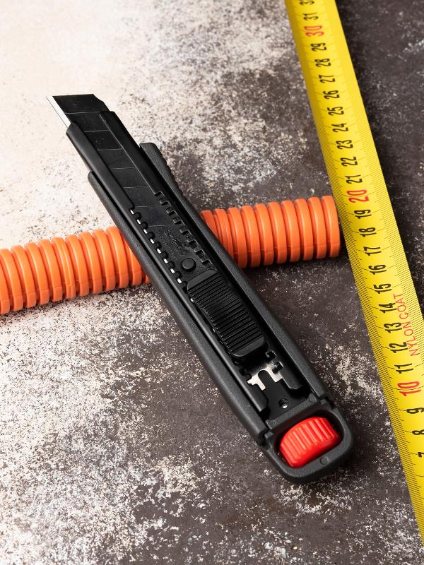 Нож строительно-монтажный 18 мм НСМ-80 (SK4) Heavy Duty (до 60 кг) EKF Professional | ncm-80-pro | EKF — миниатюра 16