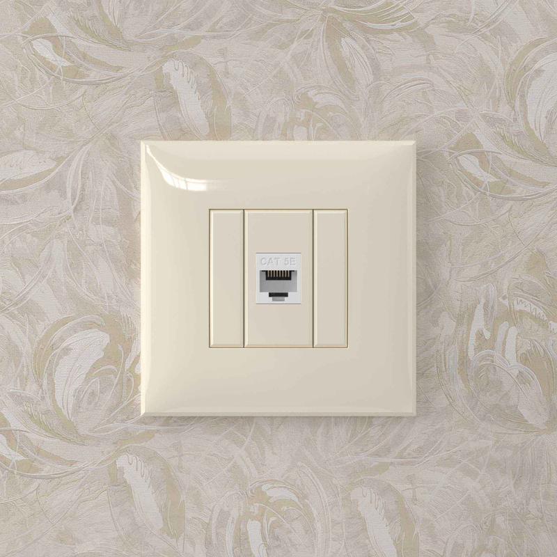 Компьютерная розетка RJ-45 без шторки в стену, кат.5е одинарная, "Avanti", "Ванильная дымка" | 4405663 | DKC — миниатюра 5