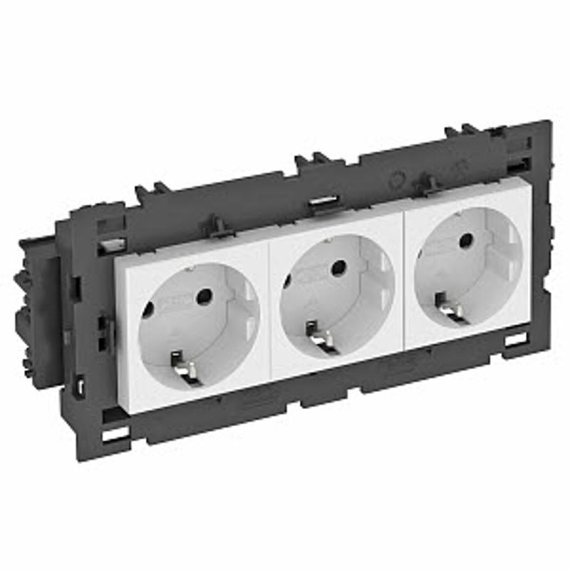 Розетка тройная 0° Modul45connect с з/к, 250 В, 16A (белый) (STD-D0C8 RW3) | 6120452 | OBO Bettermann — миниатюра 2