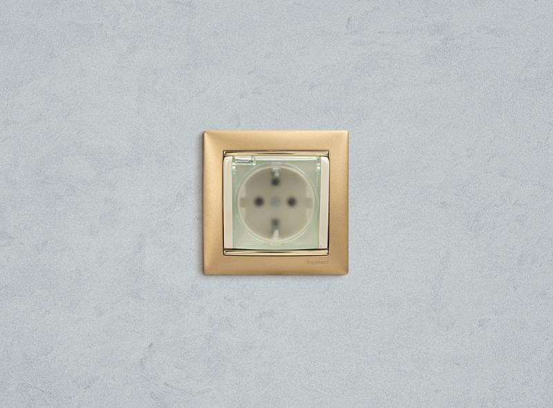 Valena Сл. кость Розетка 1-ая с/з с крышкой и защитными шторками IP44 (к простой рамке) — миниатюра 21