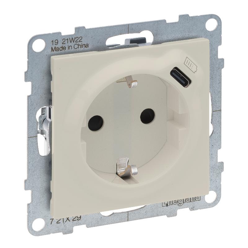 SUNO Комбинированная розетка со шторками 2К+З 16А 250В/USB С 1500мА. Безвинтовые зажимы. Цвет "Слоновая кость" | 721229 | Legrand — Legrand
