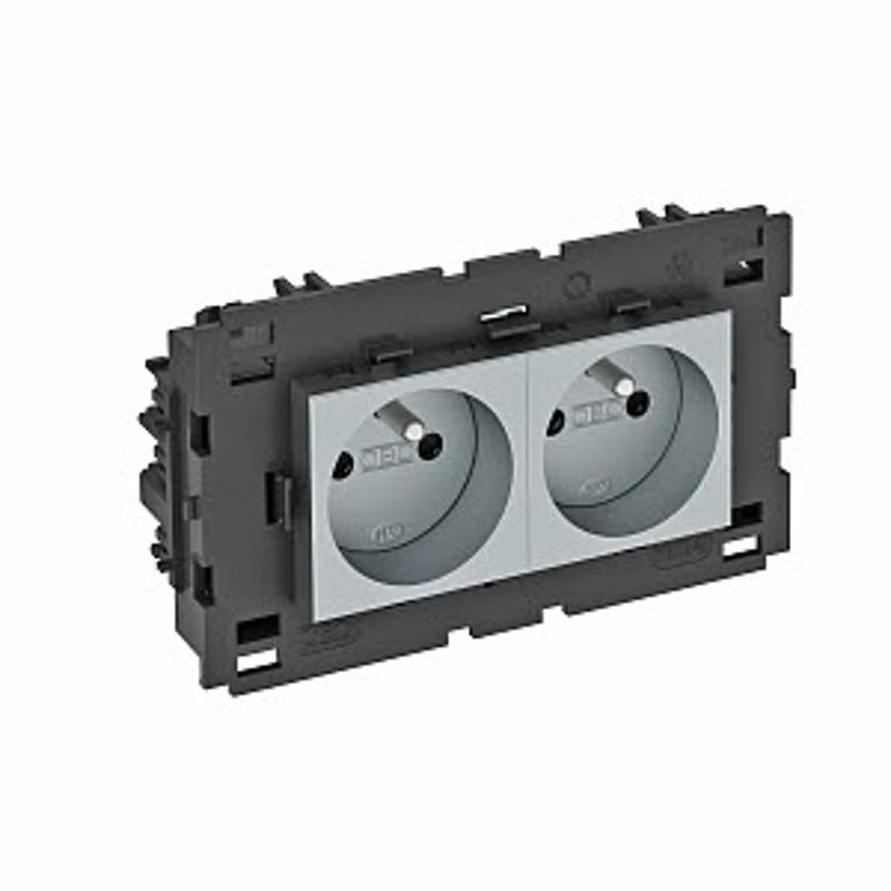 Розетка тройная 0° Modul45connect франц. стандарт, 250 В, 16A (серебристый) (STD-F0C8 AL2) | 6120632 | OBO Bettermann — миниатюра 2