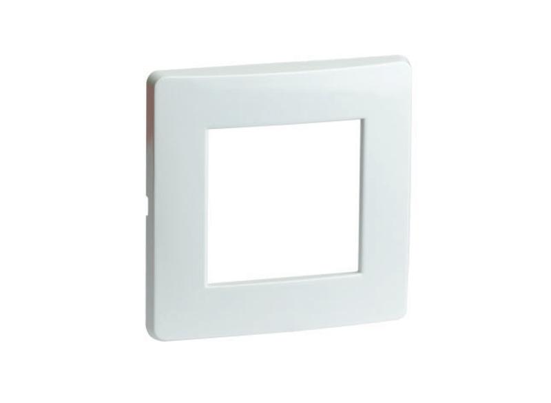 Рамка на 2 модуля (одноместная). белая. RAL9016 | 75010W | DKC — миниатюра 2