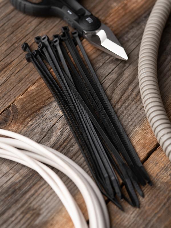 Хомут нейлоновый ЧЕРНЫЙ 3,6х180 (уп./100шт) EKF Simple | plc-cb-3.6x180 | EKF — миниатюра 4