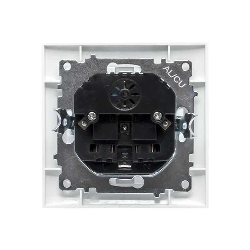 Валенсия розетка 1-местная с/з 16А белая с защ. штор. с 2 USB 2,1А EKF PROxima |  EWR16-028-10-2USB |  EKF — миниатюра 5