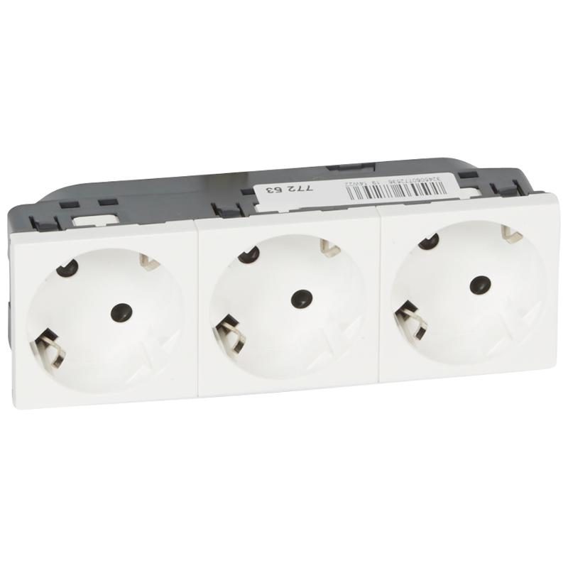 Розетка Mosaic 3Х2К+З нем.ст. с отверстиями под 45 град. | 077253 | Legrand — Legrand