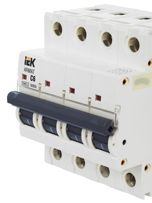 Выключатель автоматический четырехполюсный M06N 4P C 6А 6кА ARMAT | AR-M06N-4-C006 | IEK — миниатюра 15